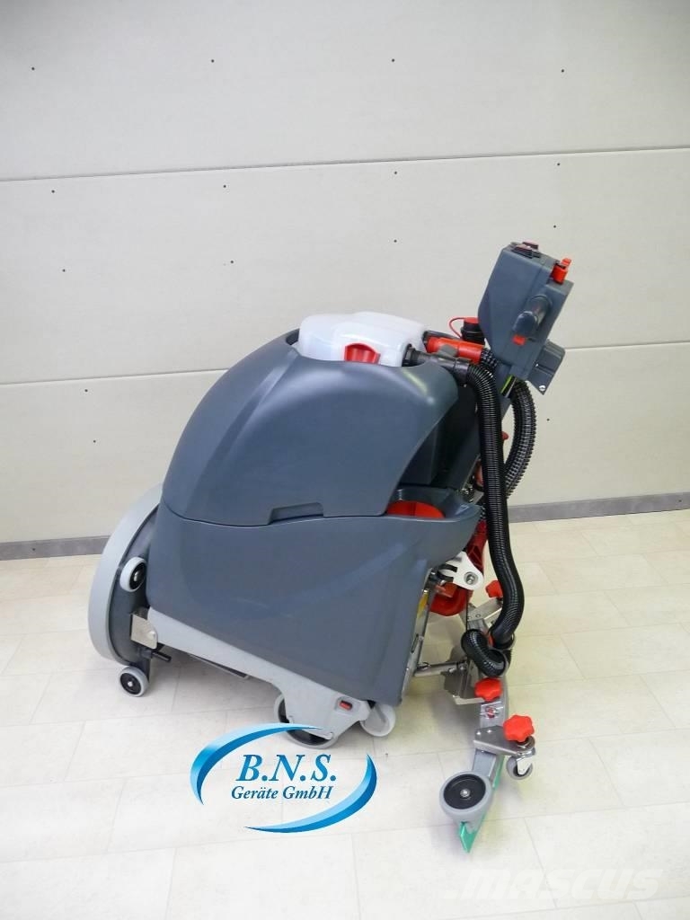  Numatic  Scheuersaugmaschine TGB 3045 扫地机