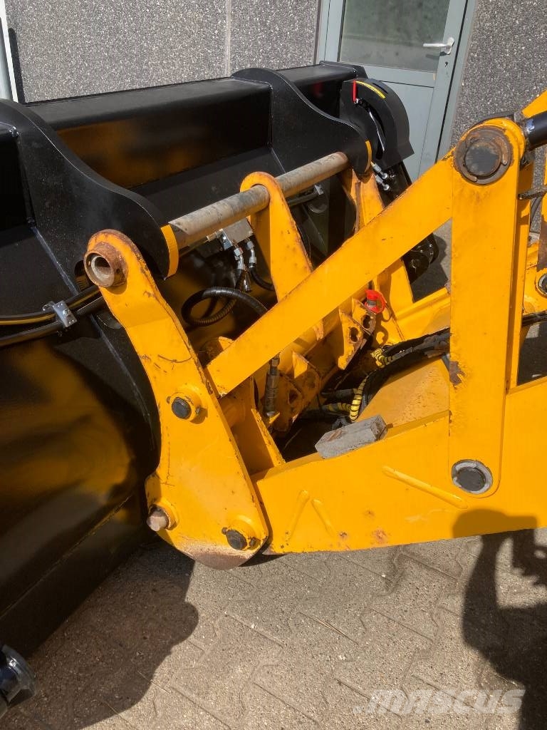 JCB 4 CX Super Rovokopači
