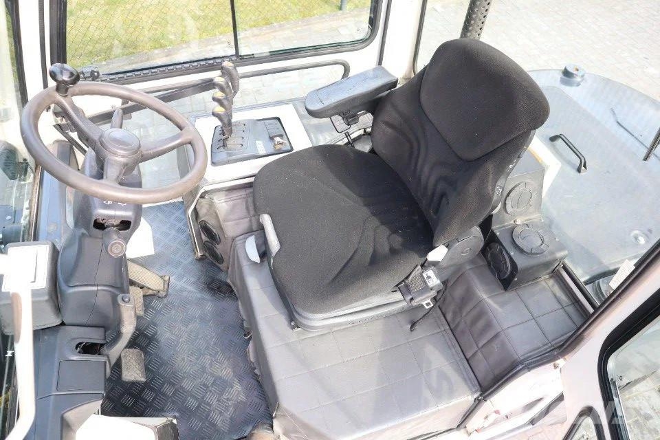 Doosan D55C-5 | 5500 KG | SIDESHIFT | POSITIONERS Diiseltõstukid