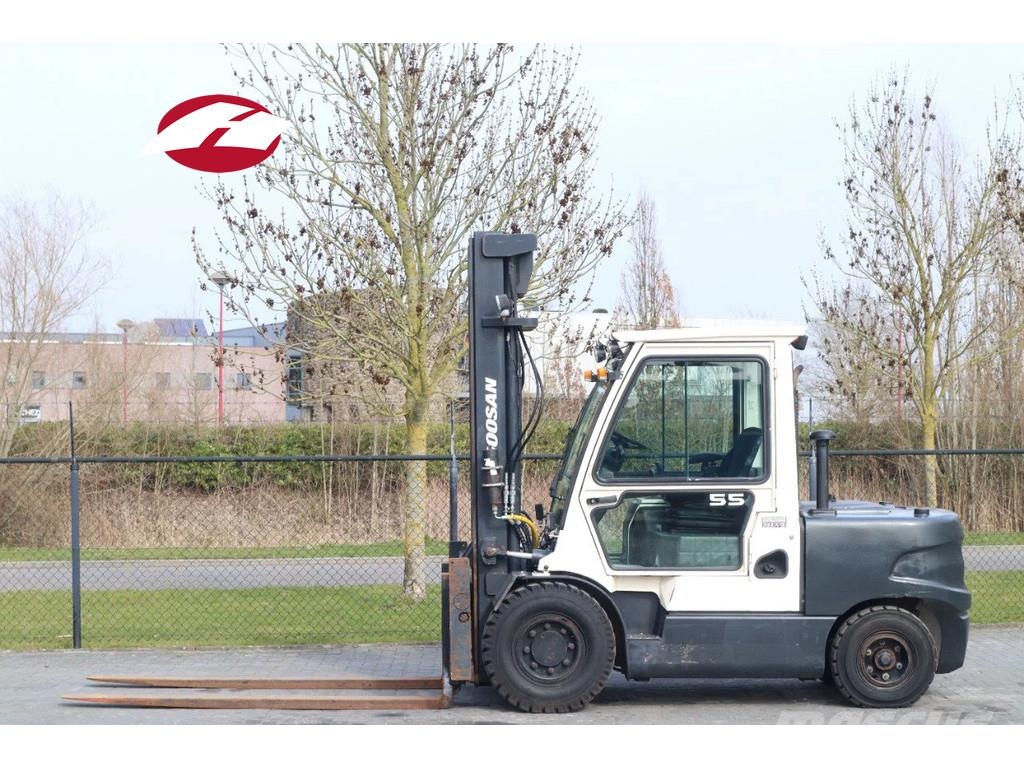 Doosan D55C-5 | 5500 KG | SIDESHIFT | POSITIONERS Diiseltõstukid