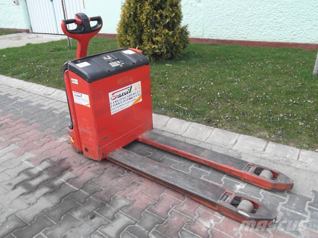 Linde T 16 V-3578 OB شاحنات مناولة ذاتية الدفع