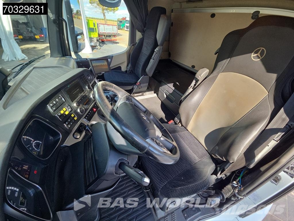 Mercedes-Benz Actros 2558 Actros 6X2 JOAB L20-5600 AA sistema po Camiones elevadores de gancho