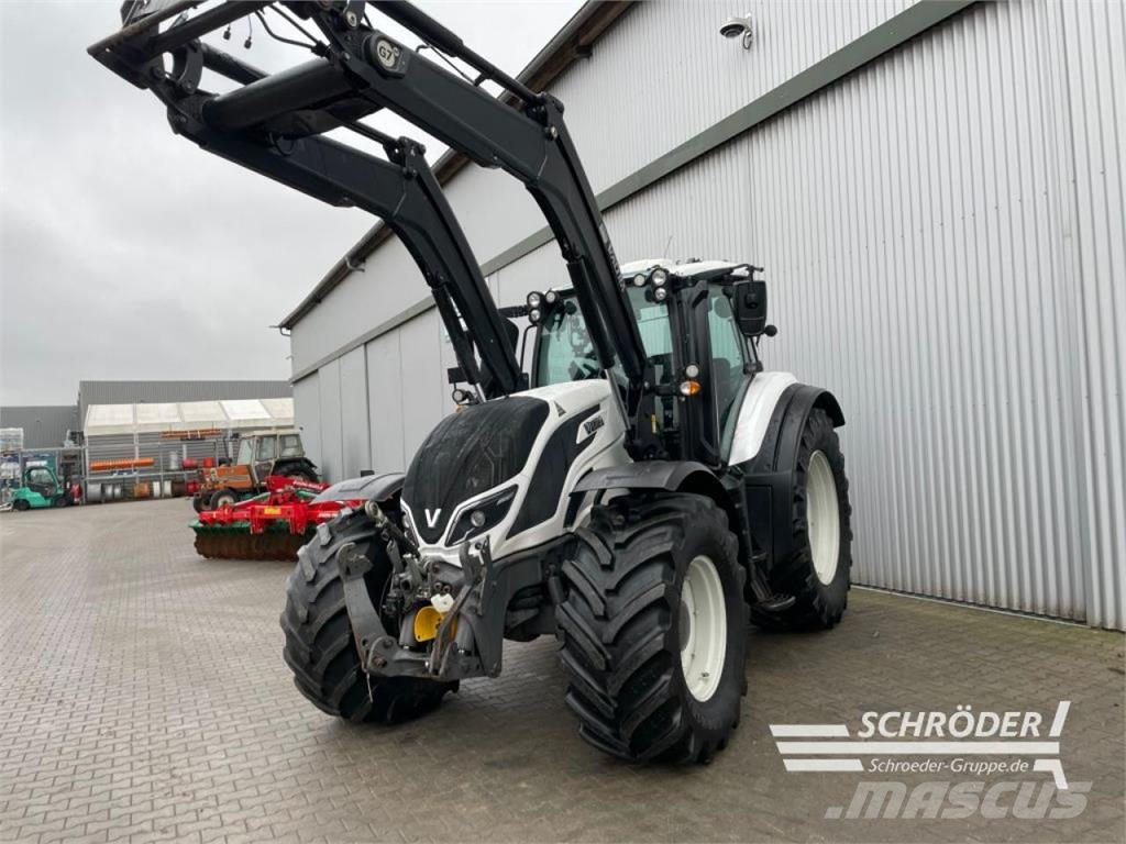 Valtra T 174 ED SMARTTOUCH | RTK | UNLIMITED Tractores