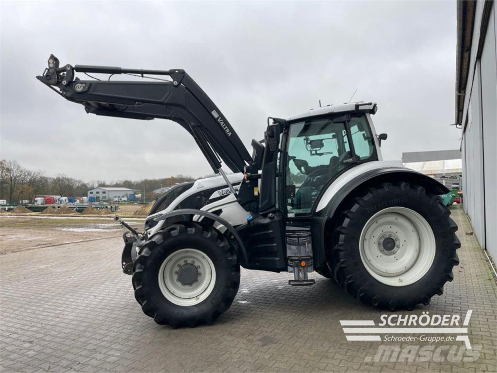 Valtra T 174 ED SMARTTOUCH | RTK | UNLIMITED Tractores