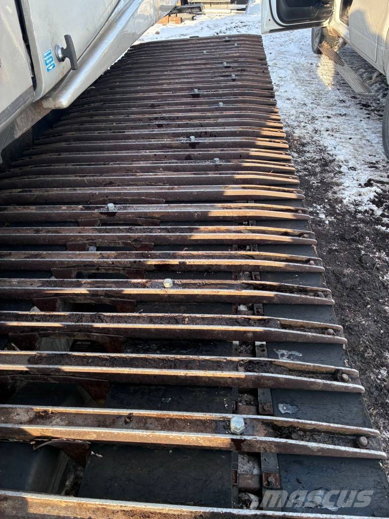 Prinoth/Pisten bully Everest Tracks, chains and undercarriage