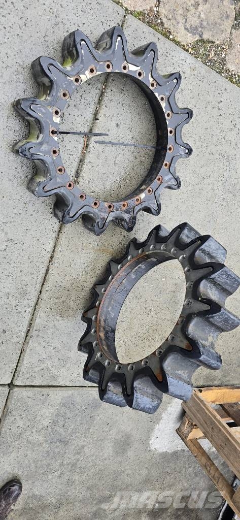 Prinoth/Pisten bully Everest Tracks, chains and undercarriage