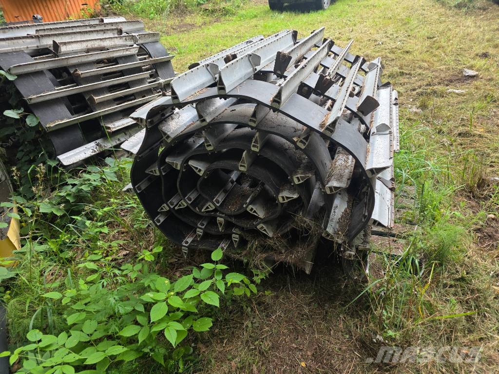 Prinoth/Pisten bully Everest Tracks, chains and undercarriage