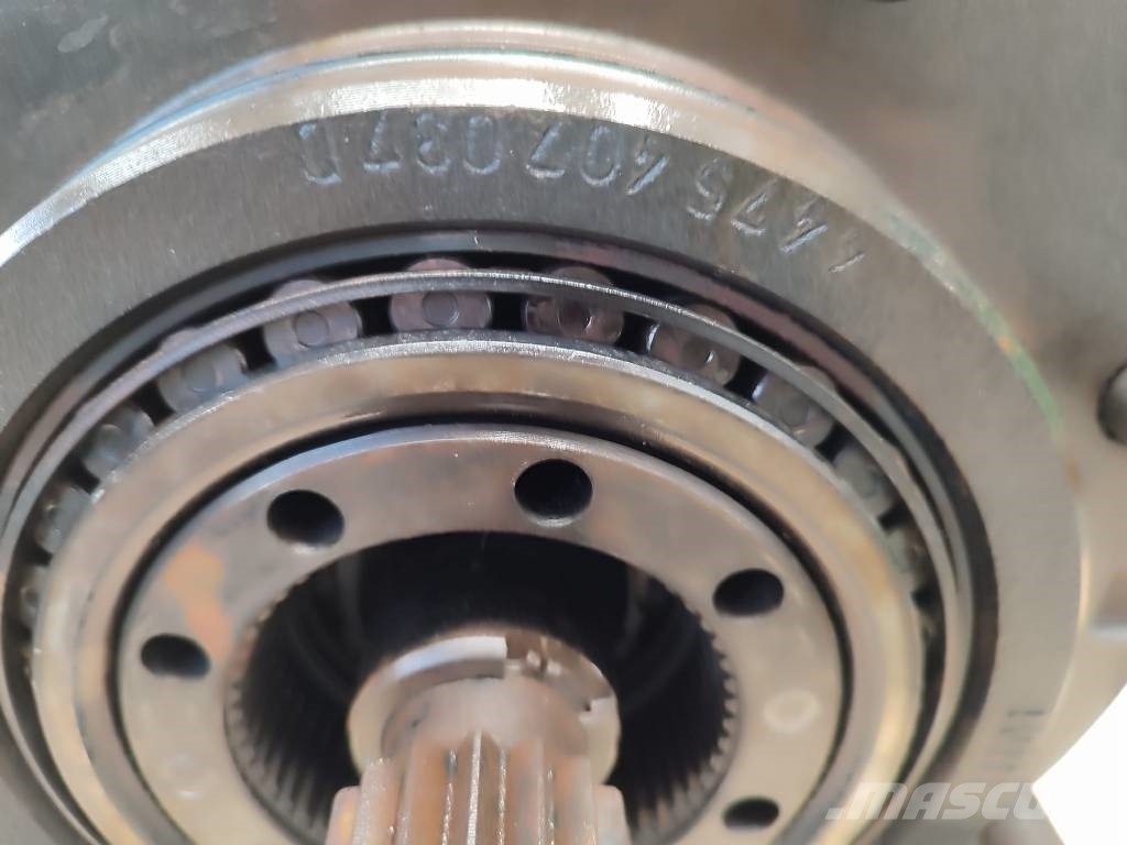  Steering knuckle 4475406192 Hub 4475407037 Fendt 7 轴