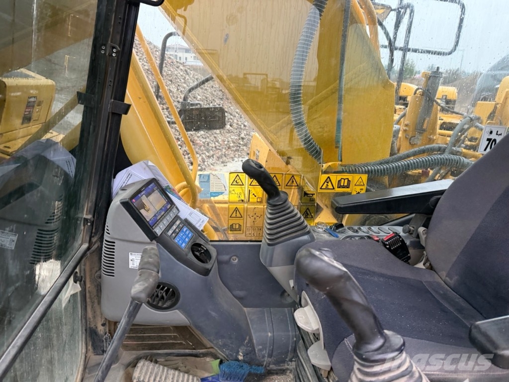 Komatsu PC 240 NLC Εκσκαφείς με ερπύστριες