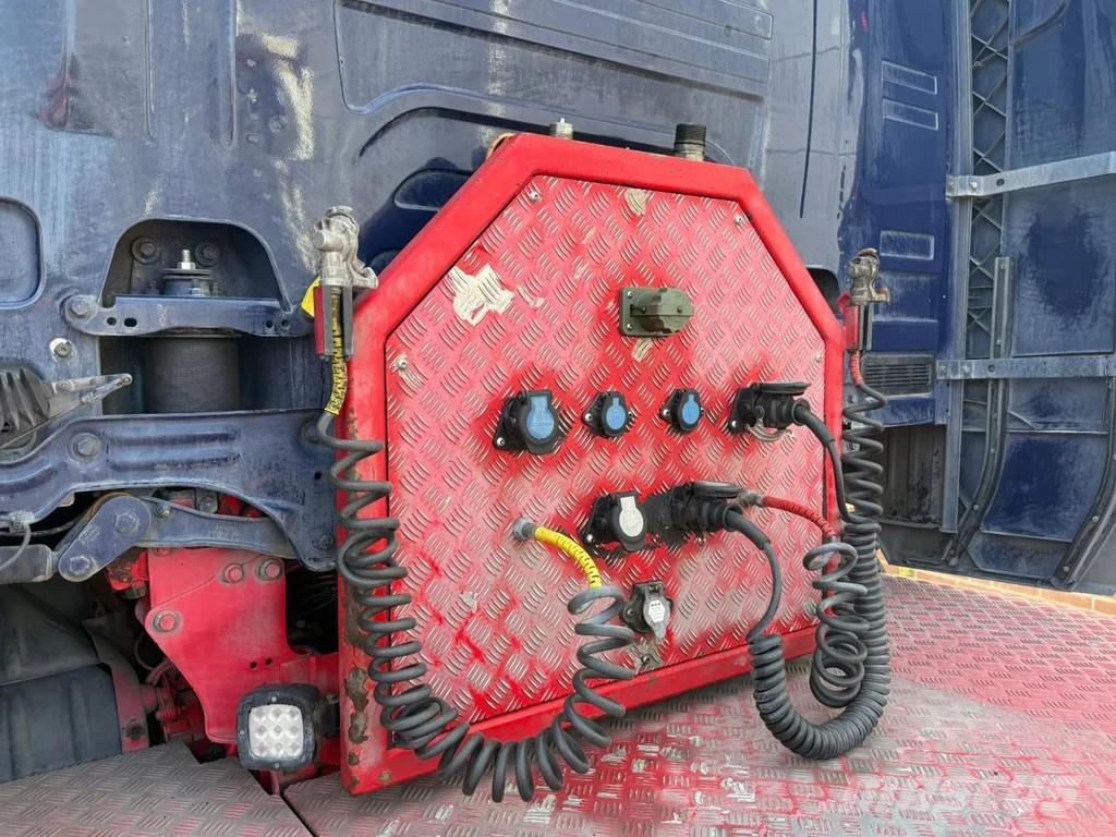 Scania R500 NGS 6X2 EURO 6 - STEERING AXLE - SPECIAL INTE 牵引车