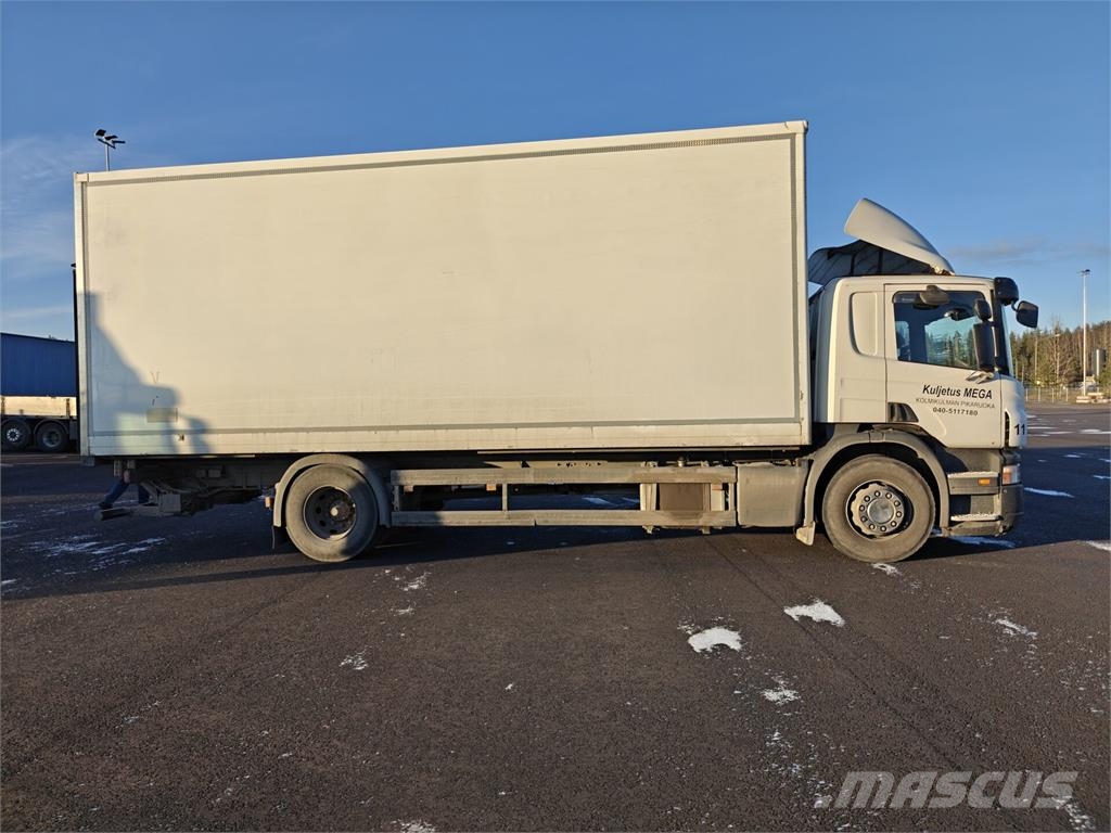 Scania P 230 탑차 트럭