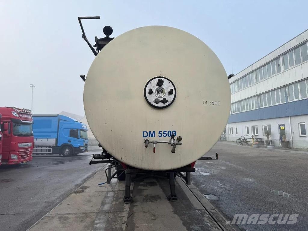 Magyar UOPLYST 3 AXLE - BPW - 3 COMPARTIMENTS Semirremolques cisterna