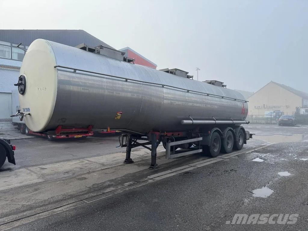 Magyar UOPLYST 3 AXLE - BPW - 3 COMPARTIMENTS Semirremolques cisterna