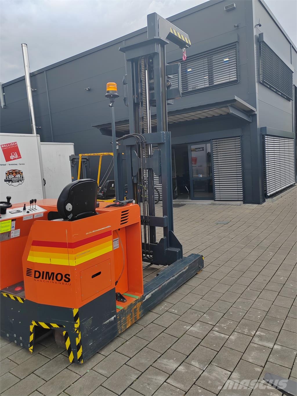 Dimos ESS25/36 P-PU Schubmastatpler شاحنة مناولة