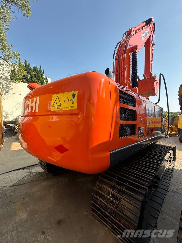 Hitachi ZX 200 Raupenbagger