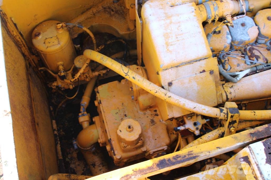 Liebherr R 942 Mašine za zabijanje stubova