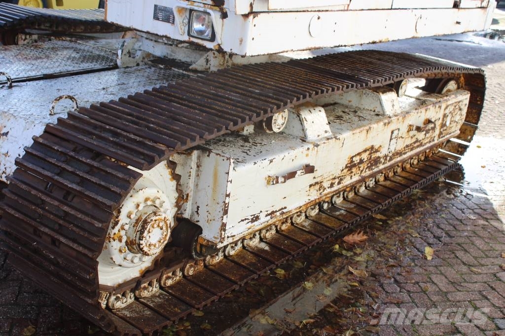 Liebherr R 942 Mašine za zabijanje stubova