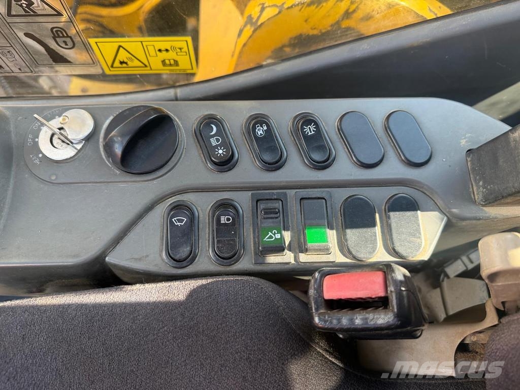 Komatsu PC290NLC-10 | A/C Gravemaskiner på larvebånd