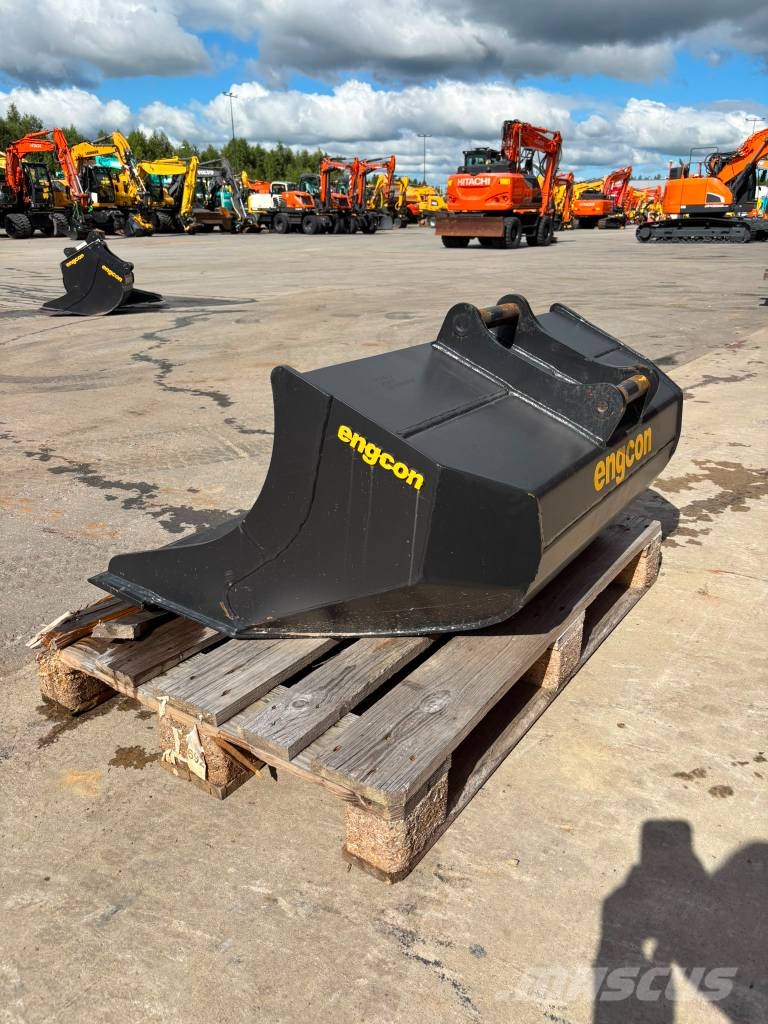 Engcon Tilt Luiskakauha 1200mm / 250L S40 Cucharones