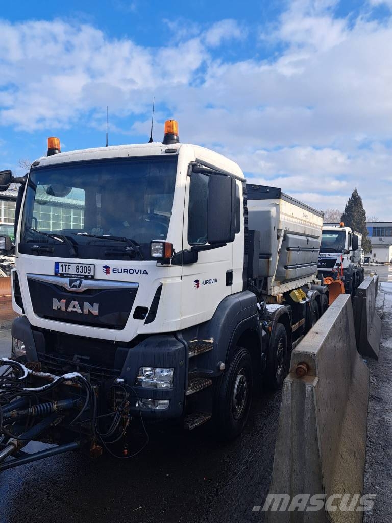 MAN TGS 35.460 8x6 Kipper