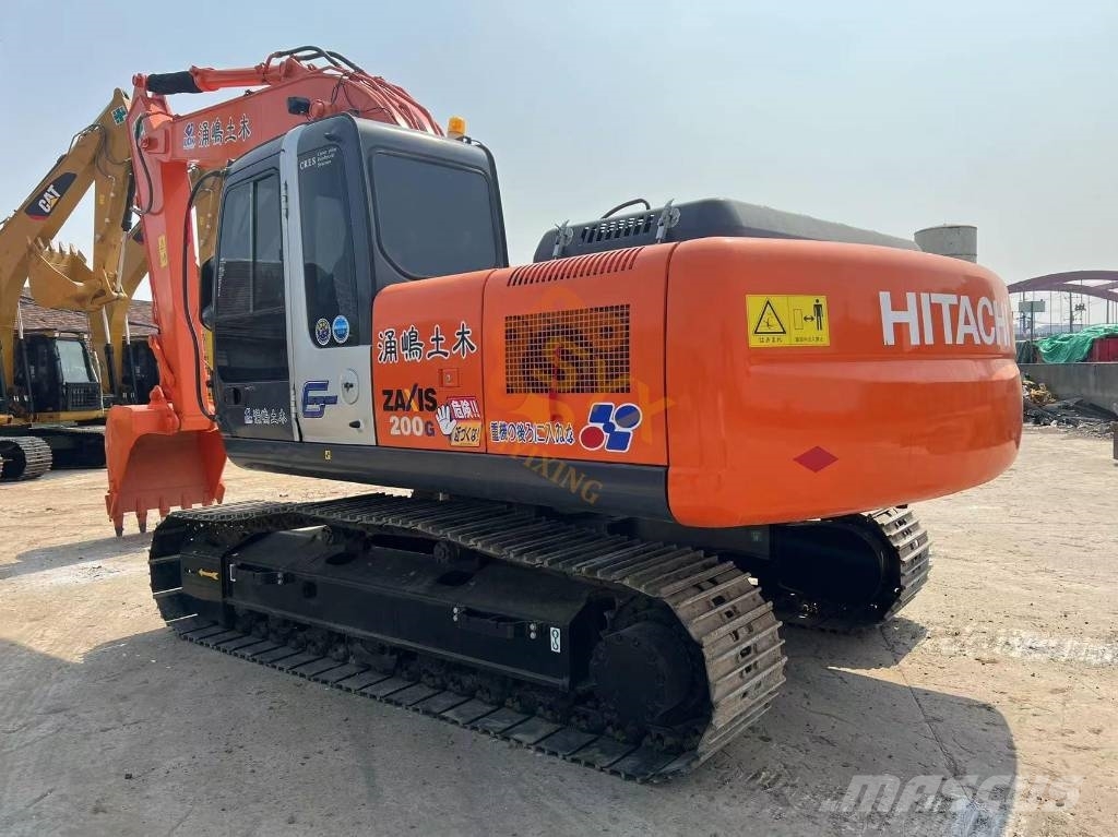 Hitachi ZX 200-3 G Lánctalpas kotrók