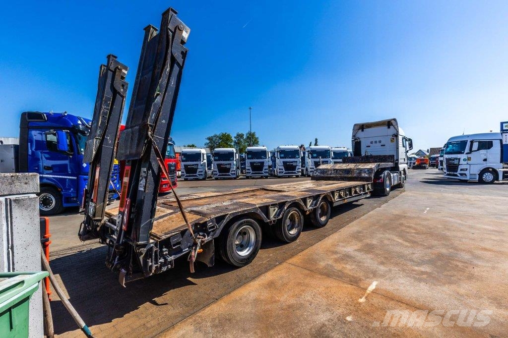 Robuste Kaiser S570 3F Low loader yari çekiciler