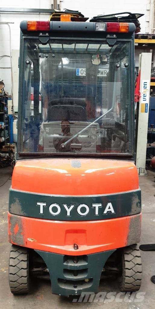 Toyota 7 FBMF 25 Electric forklifts