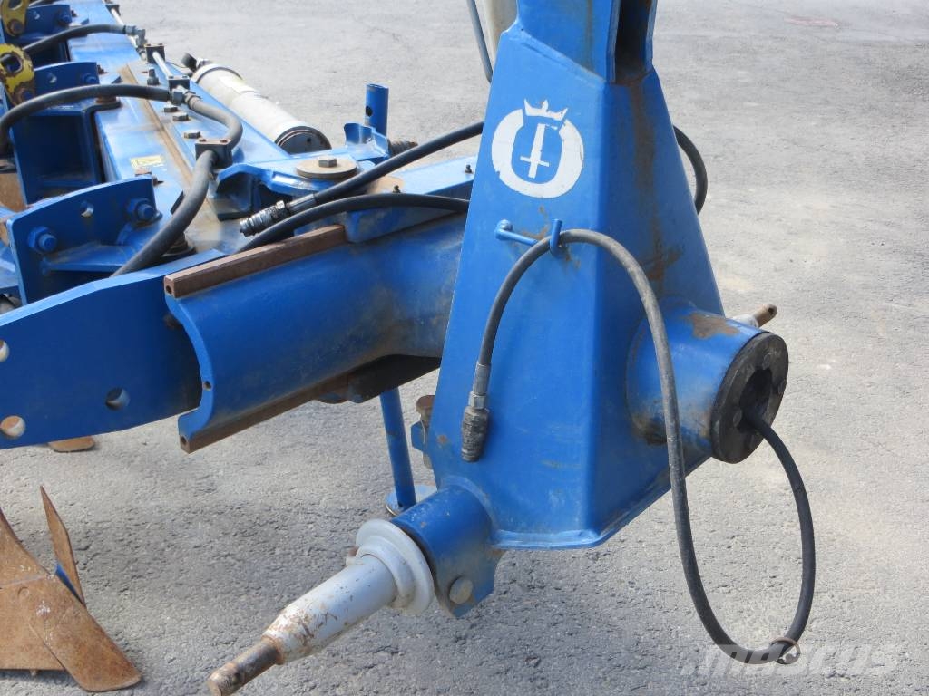 Överum CX 490 H XL Wentelploegen