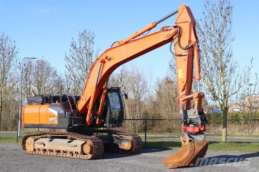 Hitachi ZX300 LC-7 | ROTOTILT | BUCKET Raupenbagger
