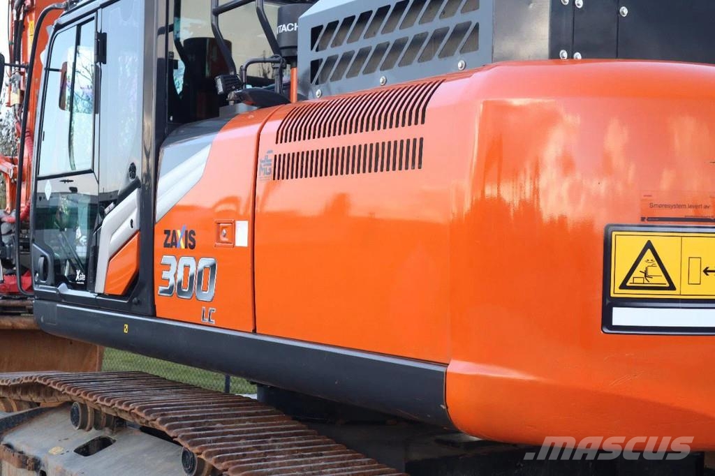 Hitachi ZX300 LC-7 | ROTOTILT | BUCKET Raupenbagger