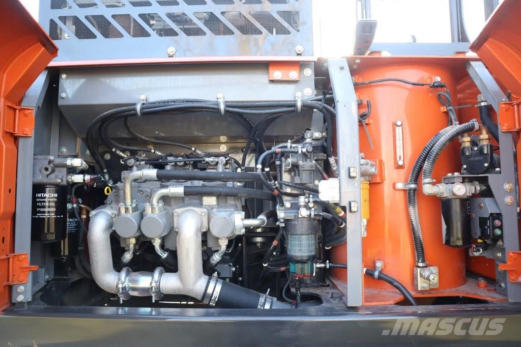 Hitachi ZX300 LC-7 | ROTOTILT | BUCKET Raupenbagger