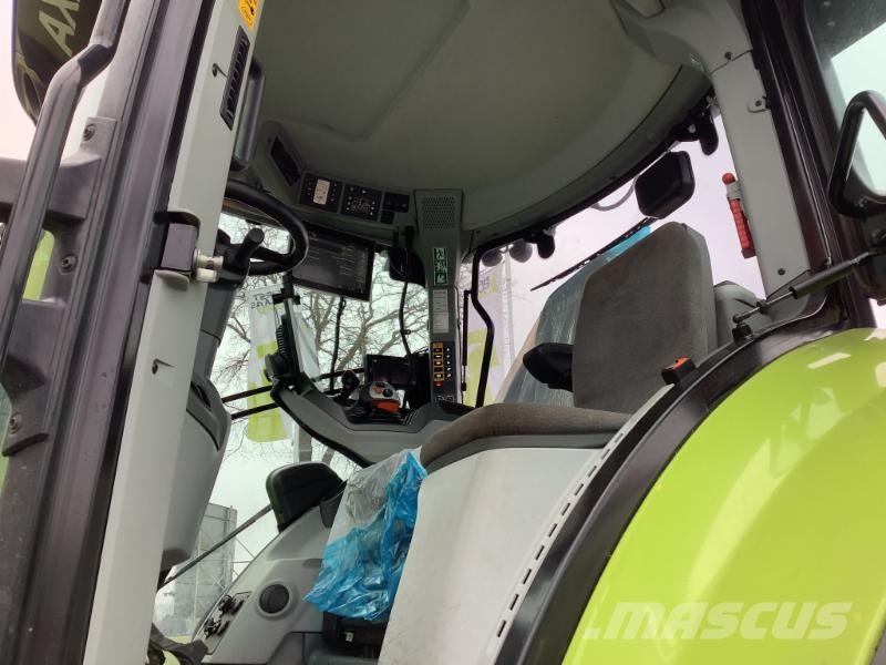 CLAAS AXION 810 CMATIC CEBIS 트랙터