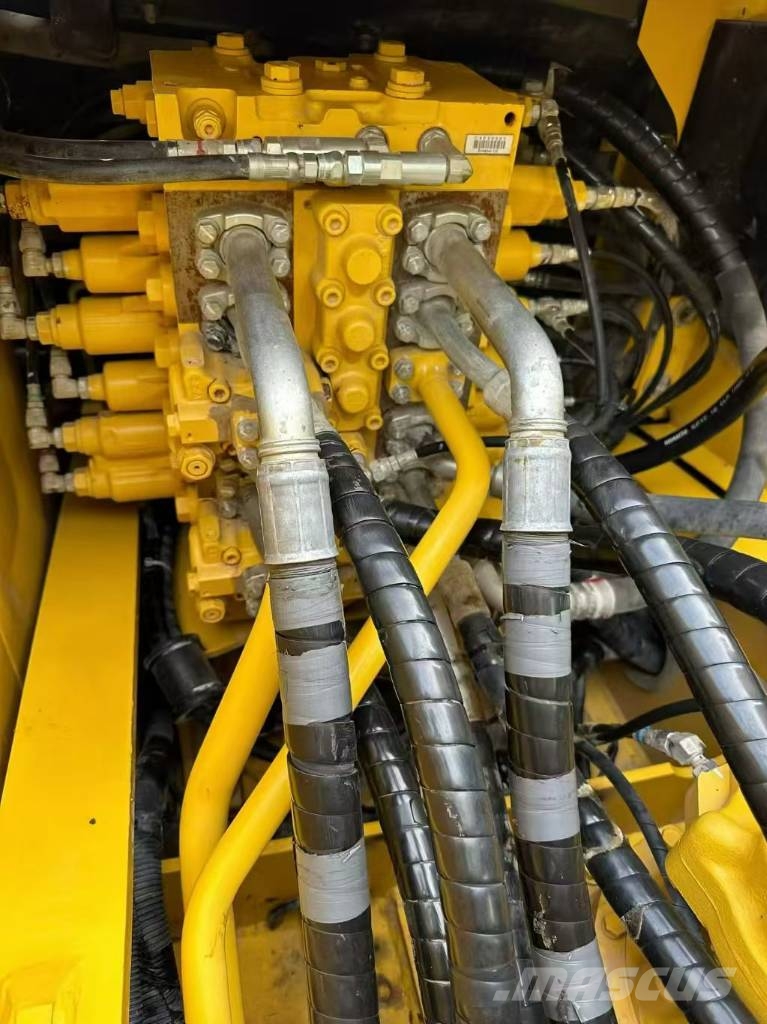 Komatsu PC200 履帶式 挖土機/掘鑿機/挖掘機