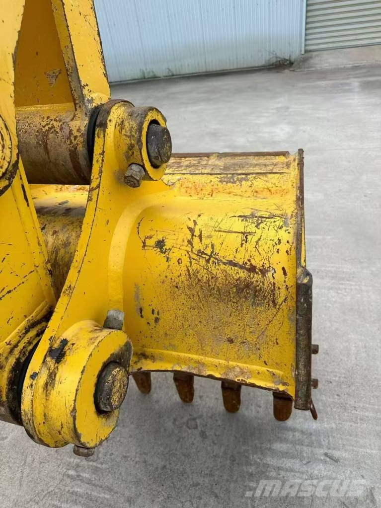 Komatsu PC200 履帶式 挖土機/掘鑿機/挖掘機