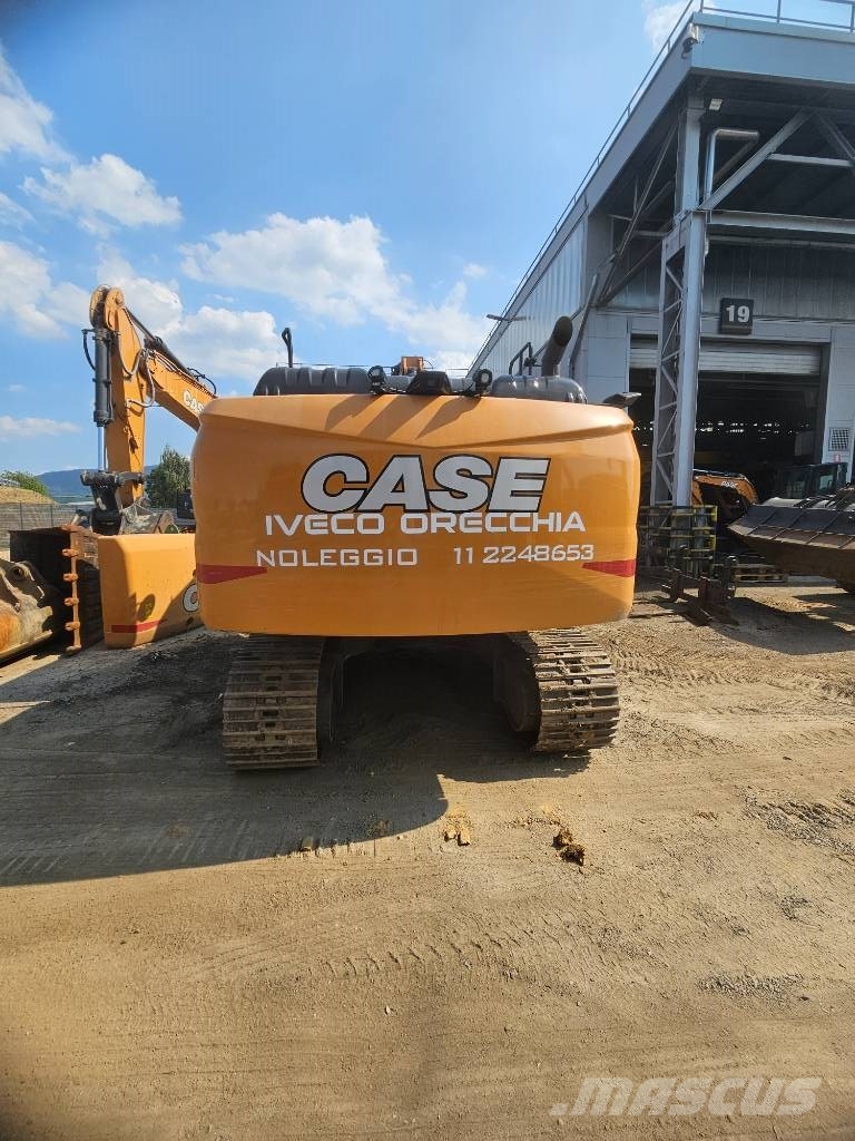 CASE CX 240 Paletli ekskavatörler