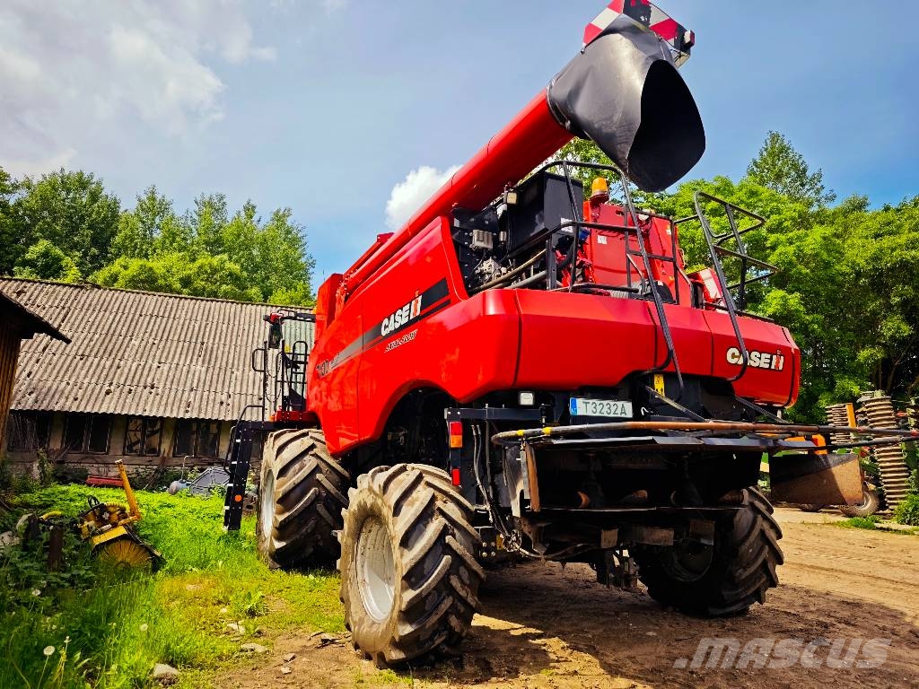 Case IH 7130 Leikkuupuimurit