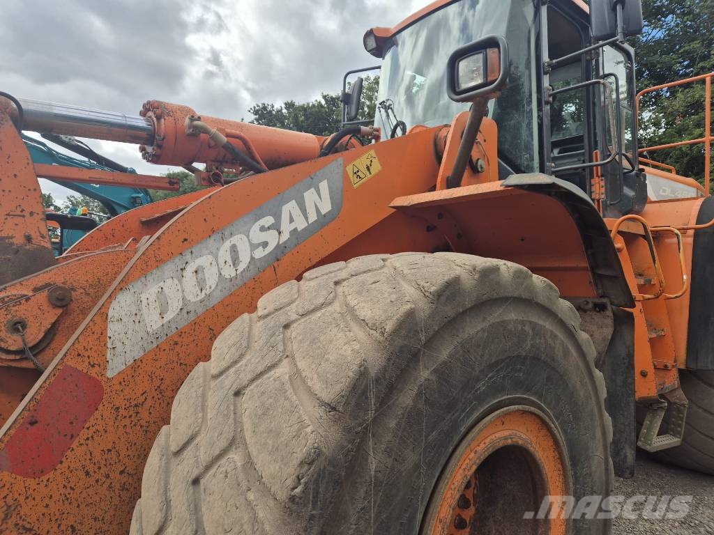 Doosan DL 450-5 휠로우더