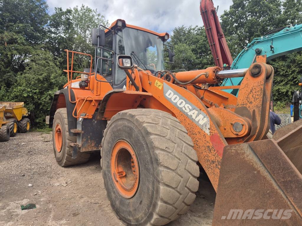 Doosan DL 450-5 휠로우더