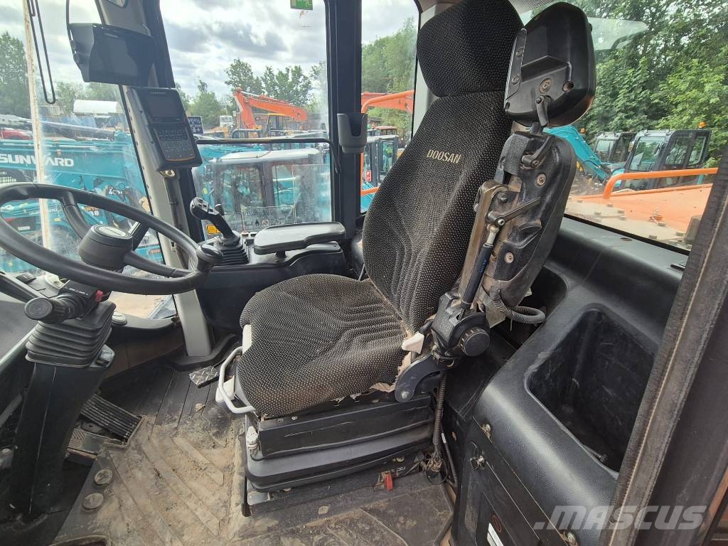 Doosan DL 450-5 휠로우더