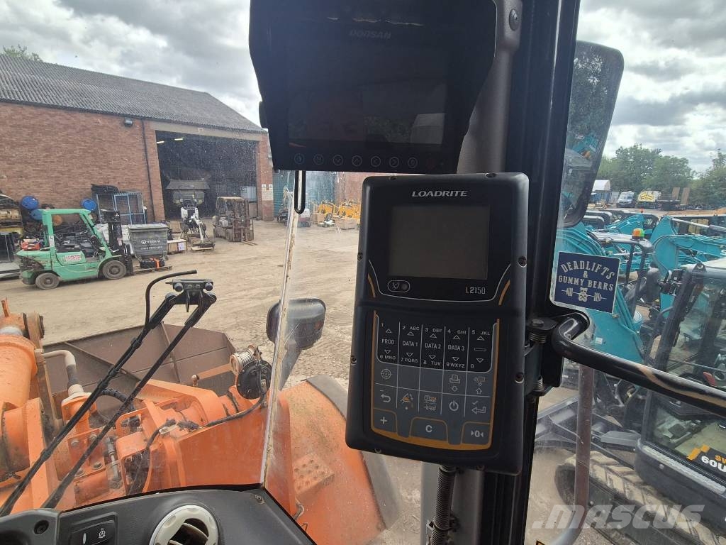Doosan DL 450-5 휠로우더