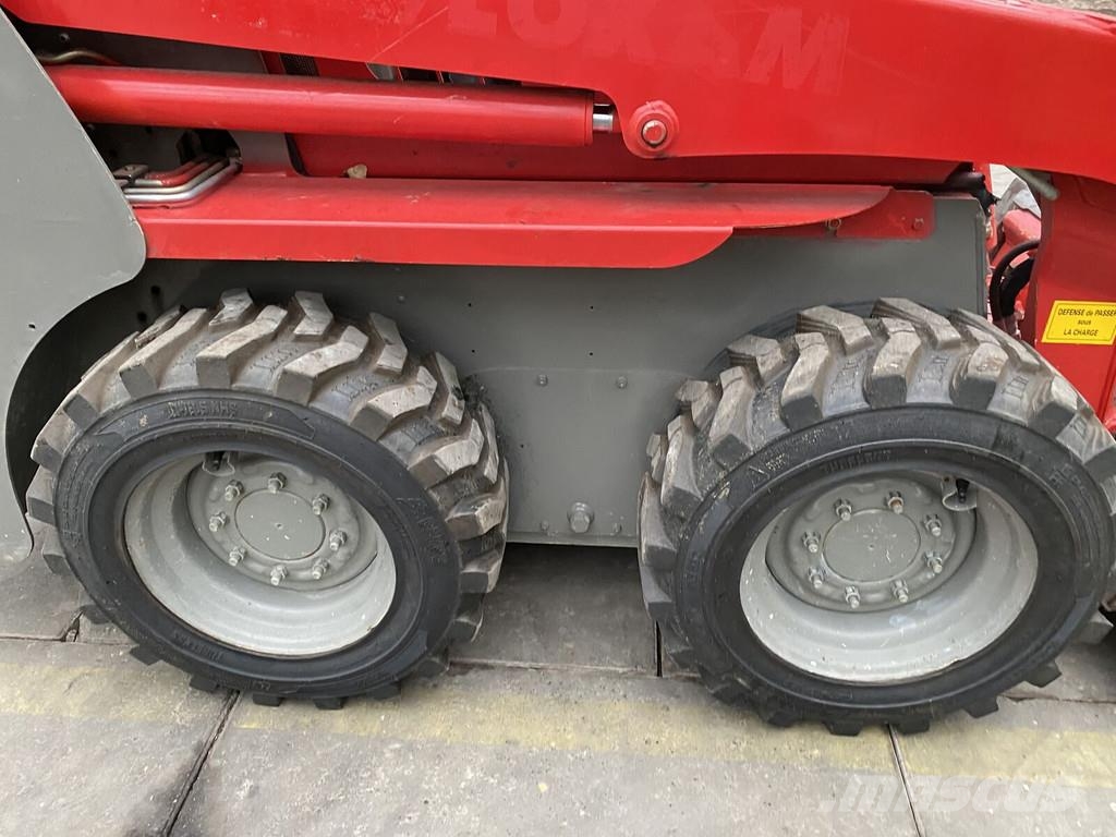 Gehl R150 Skid steer mini nakladalci