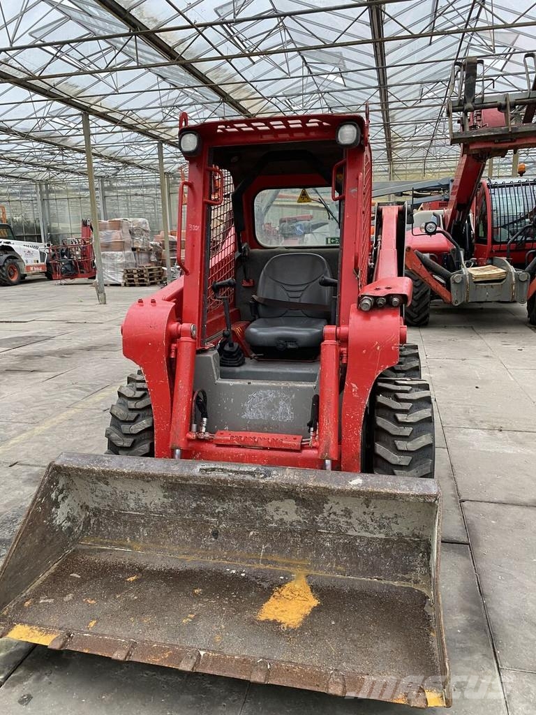 Gehl R150 Skid steer mini nakladalci