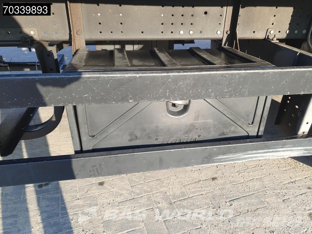 Schmitz Cargobull SCB*S3T 3 axles Sliding Roof Curtain sider semi-trailers