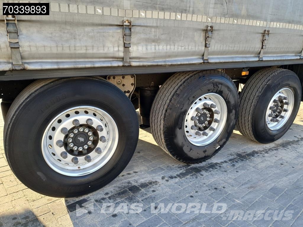 Schmitz Cargobull SCB*S3T 3 axles Sliding Roof Curtain sider semi-trailers