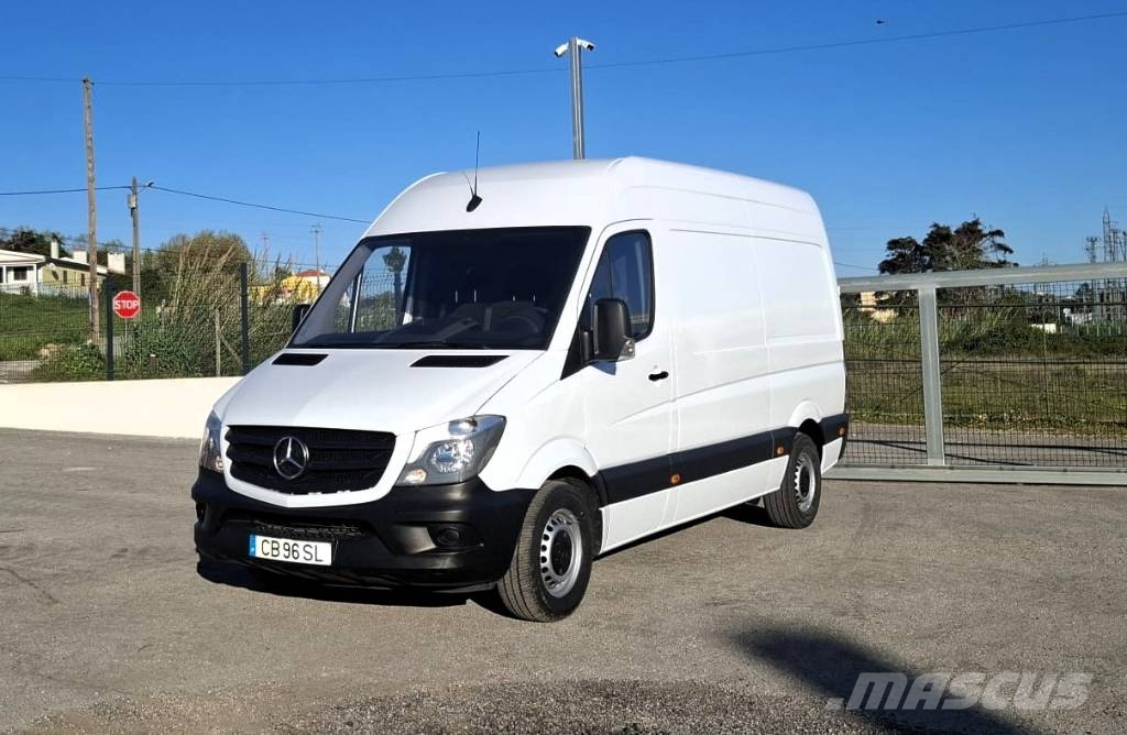 Mercedes-Benz Sprinter L2 H2 Carros