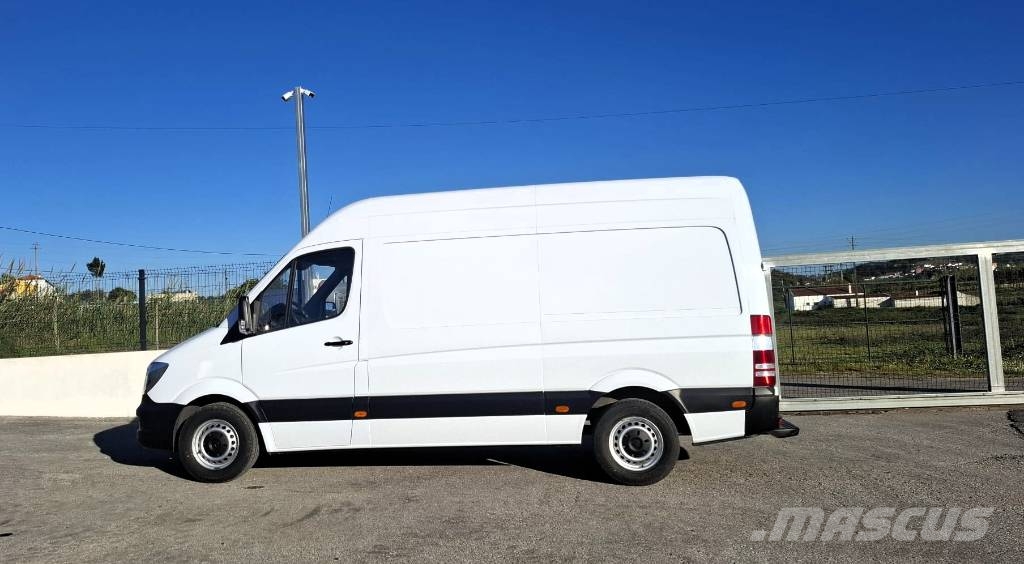 Mercedes-Benz Sprinter L2 H2 Carros
