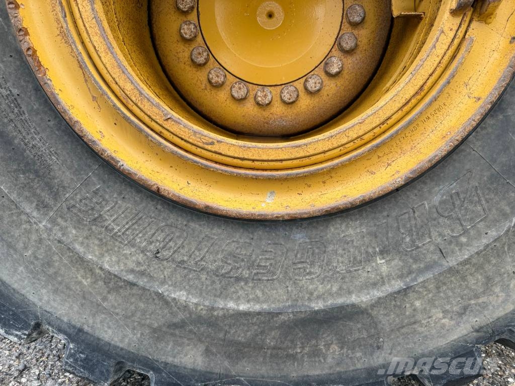 CAT 972 K Rataslaadurid