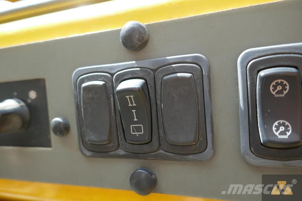 Grove RT890E Ruw terrein kranen