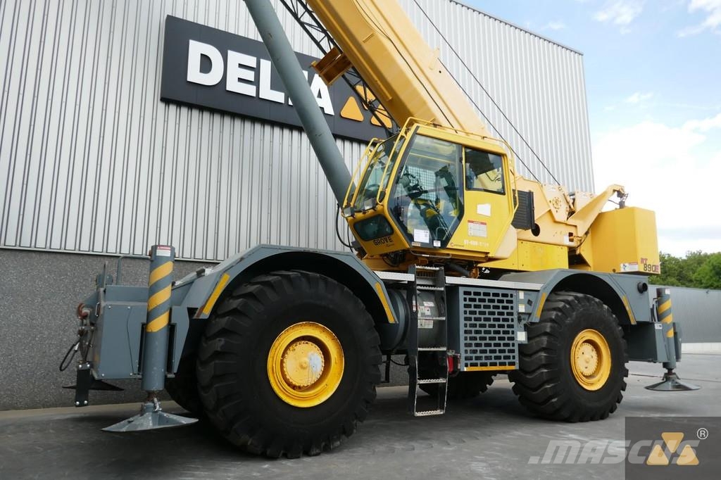 Grove RT890E Ruw terrein kranen