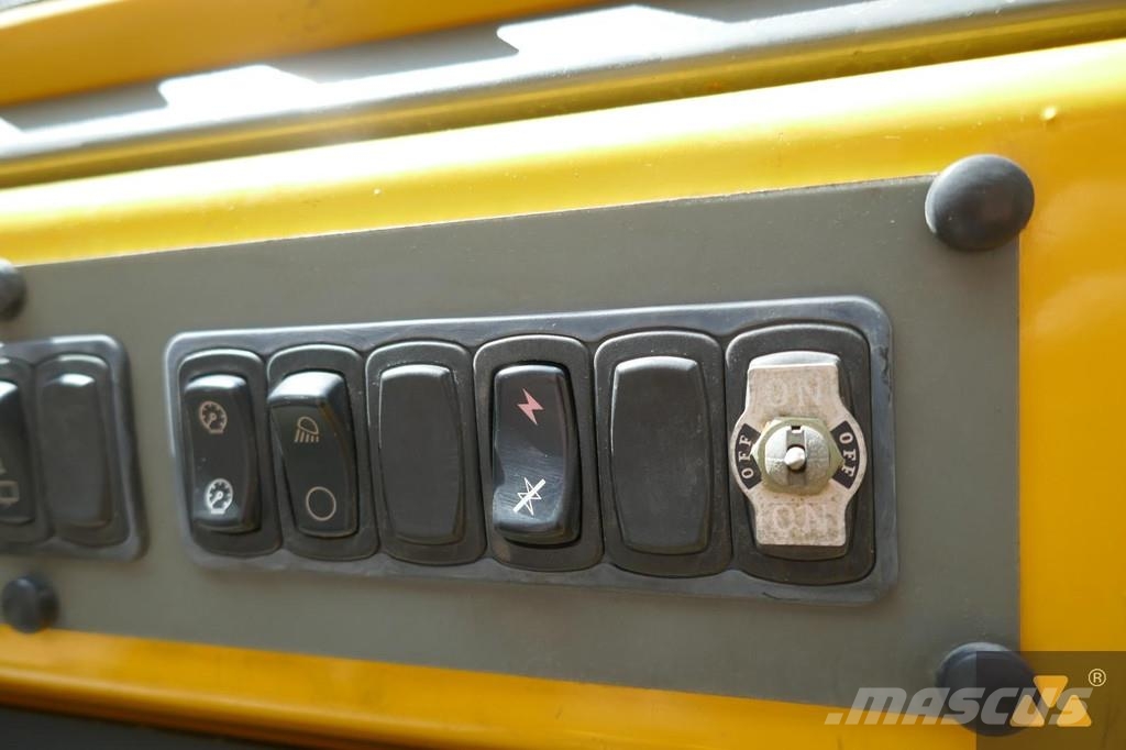 Grove RT890E Ruw terrein kranen